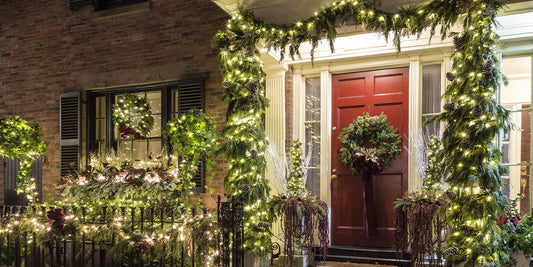 Holiday Décor 2020: Extravagant Exteriors wallacegardencenter