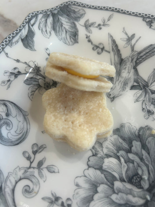 Wallaces_Garden_Center_Bettendorf_Iowa-Cream-Wafer-Cookies