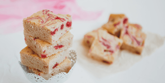 White Chocolate Raspberry Blondies wallacegardencenter